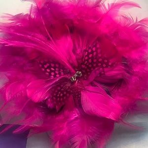 Gorgeous Fuchsia Feather Brooch